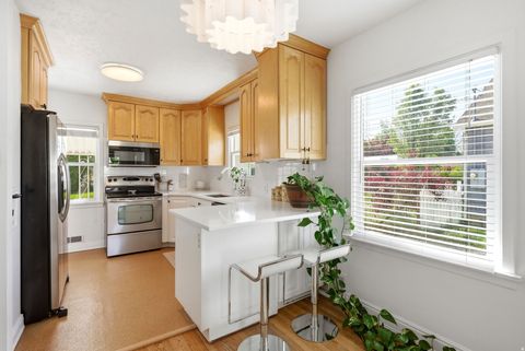 Tiny photo for 2497 S BEVERLY ST, Salt Lake City, UT 84106 (MLS # 2156035)