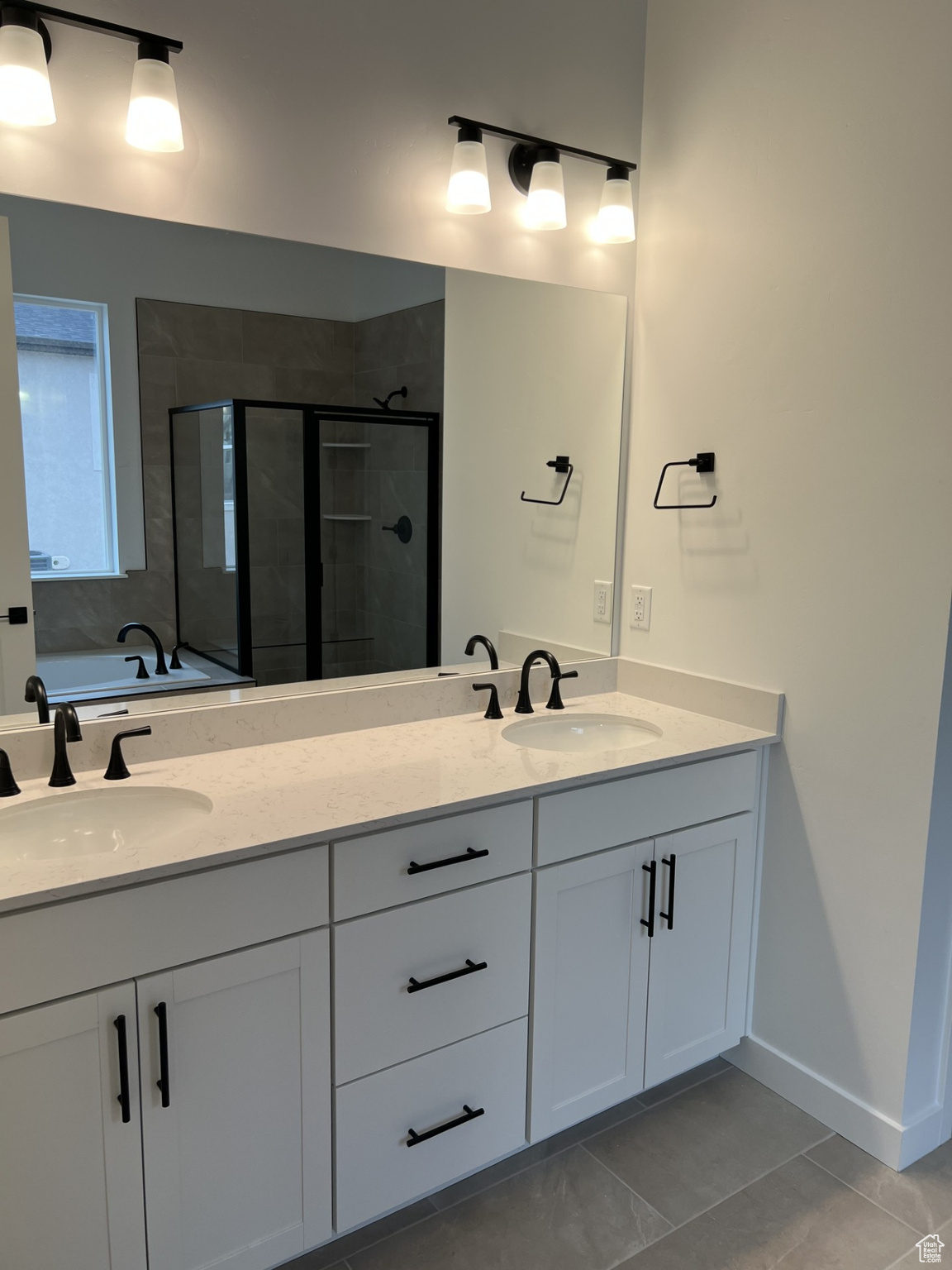 CANTON RIDGE - Residential