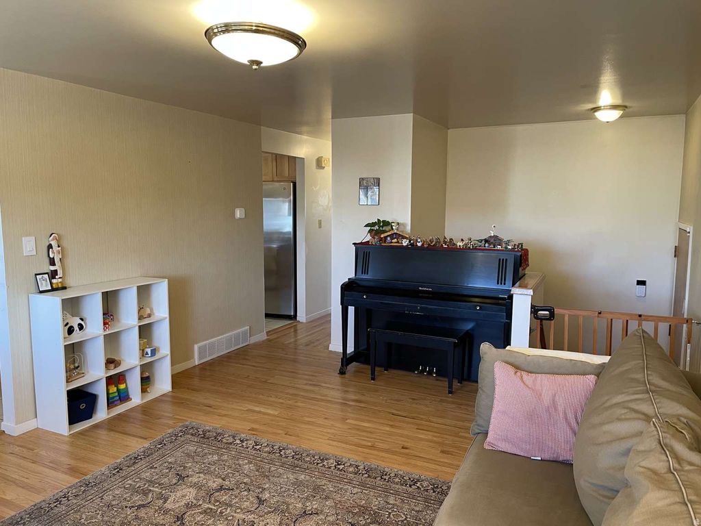 Photo of 978 N TREMONT ST, Tremonton, UT 84337 (MLS # 2128676)