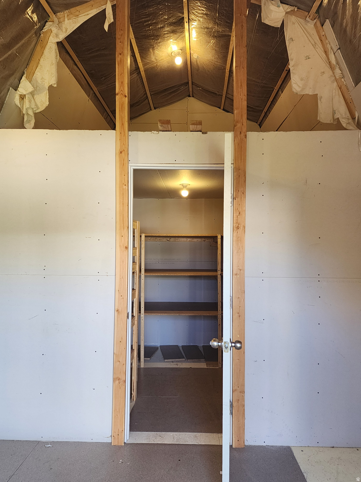 TIMPANOGAS VILLAGE - Residential