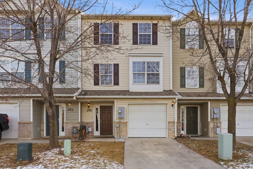 Welcome home! This beautiful townhome is tucked into a quiet Roy neighborhood, just minutes from I-15 and Riverdale with all your favorite shopping and dining spots. Enjoy stunning mountain views, then head inside to a bright kitchen and living area that opens to a fully fenced backyard-perfect for relaxing or entertaining. The spacious primary bedroom features a large closet, while the two additional bedrooms offer generous space and ample storage. Entry level room is currently used as storage but can easily be converted into a 4th bedroom, office or gaming room. Don't miss your chance to see this one-schedule your showing today!