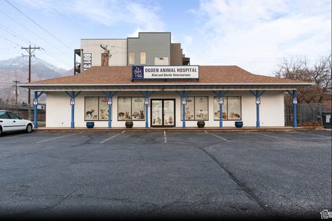 Photo of 208 WASHINGTON BLVD, Ogden, UT 84404 (MLS # 2118825) Photo of 208 WASHINGTON BLVD, Ogden, UT 84404 (MLS # 2118825)