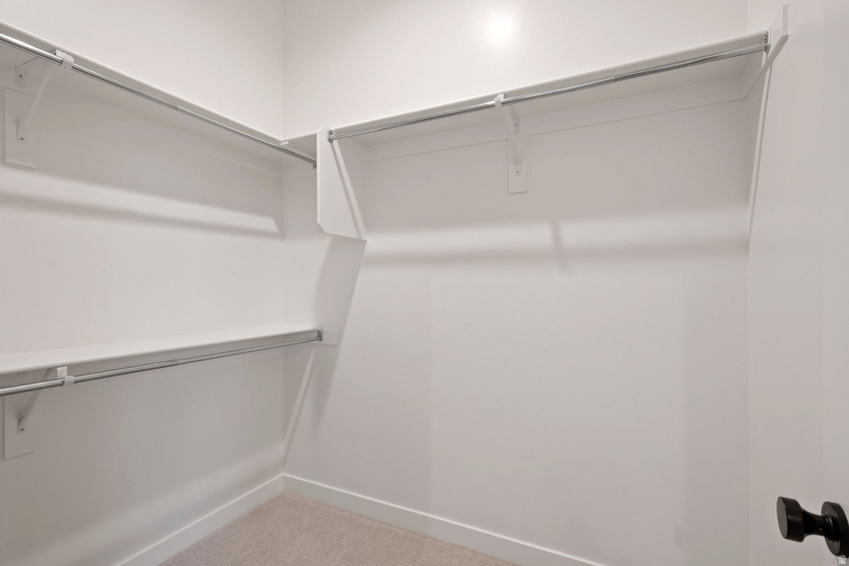 DAYBREAK - Residential