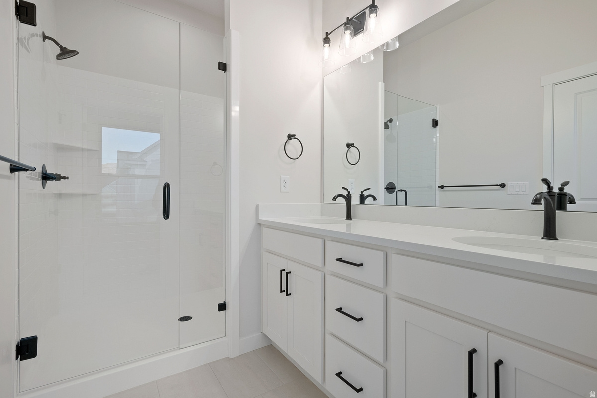 DAYBREAK - Residential