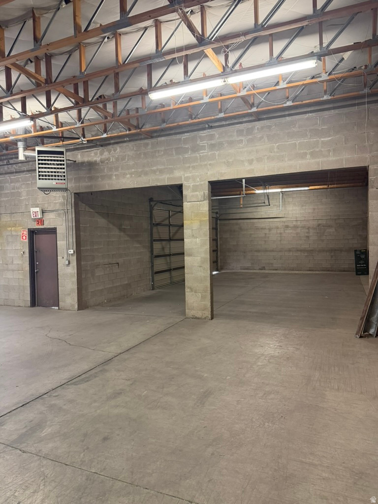 SALT LAKE INTERNATIONAL CENTER - Commercial Lease