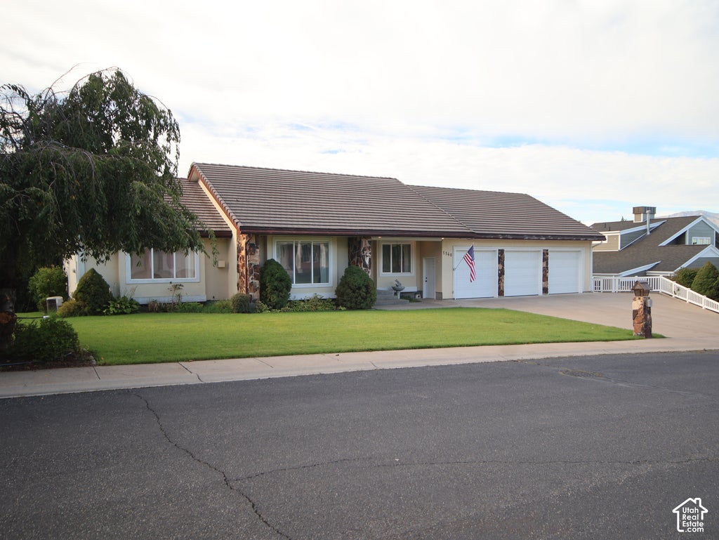 Photo of 1140 WINDSOR DR, River Heights, UT 84321 (MLS # 2187702)