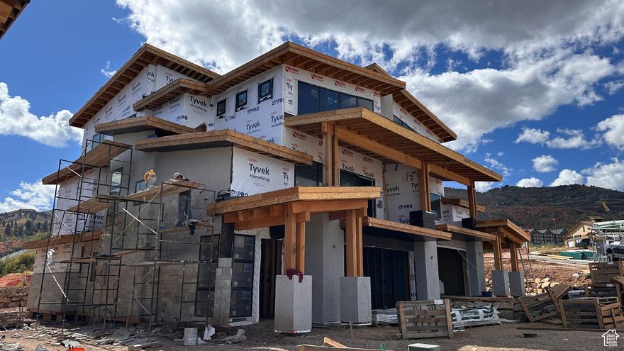 Beautifully furnished. Located a mere 400 yards from the Jordanelle Express Gondola to Deer Valley Resort, Keetley Ridge offers panoramic views of the mountains, ski runs, and the Jordanelle Reservoir. Embrace your chance to purchase a luxury townhome within five minutes of Deer Valley East Village, scheduled to open for the 2025 ski season.  High end finishes and large garage space create the ideal space for the outdoor enthusiasts. Enjoy direct access from your backyard to the Deer Crest and Jordanelle trail systems with more than 400 miles of terrain to explore. Take a sunrise hike or mountain bike ride, then spend the day on the Jordanelle, boating and paddleboarding. In the evening, the vibrant arts and culture of downtown Park City await, no matter the season. The purposed commercial component across the street adds luxury and convenient living by providing gourmet essentials. This space is designated for local restaurants, a neighborhood grocery, and various shops and office spaces. It is designed to serve as a convenient amenity for both owners and guests.  Visit the development's webpage https://www.keetleyridge.com