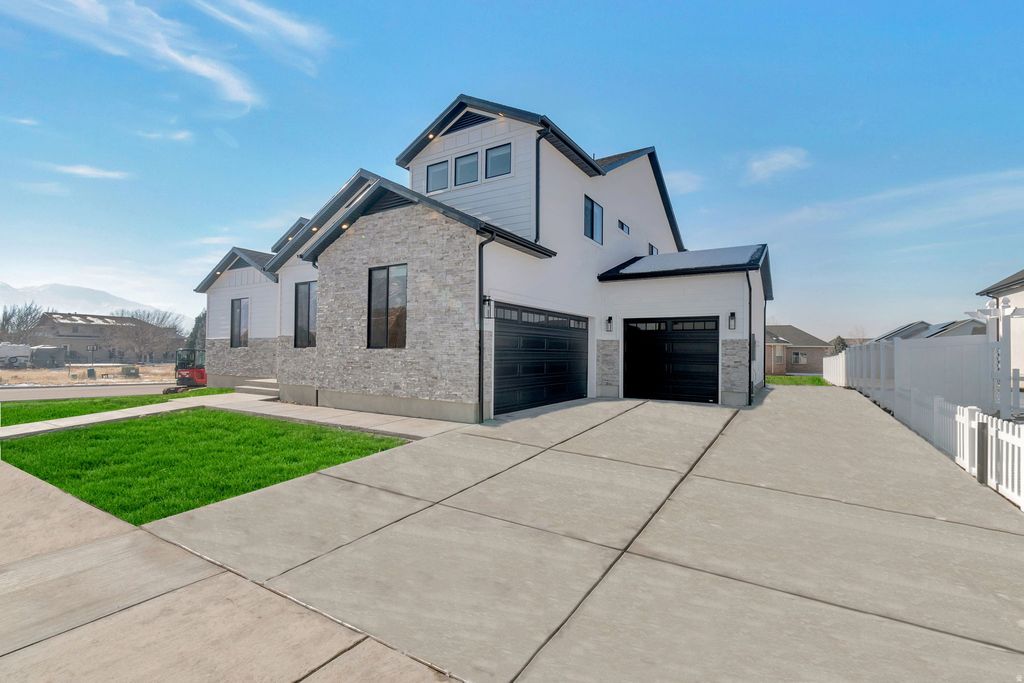Photo of 1766 S 1850 W, Mapleton, UT 84664 (MLS # 2136901)