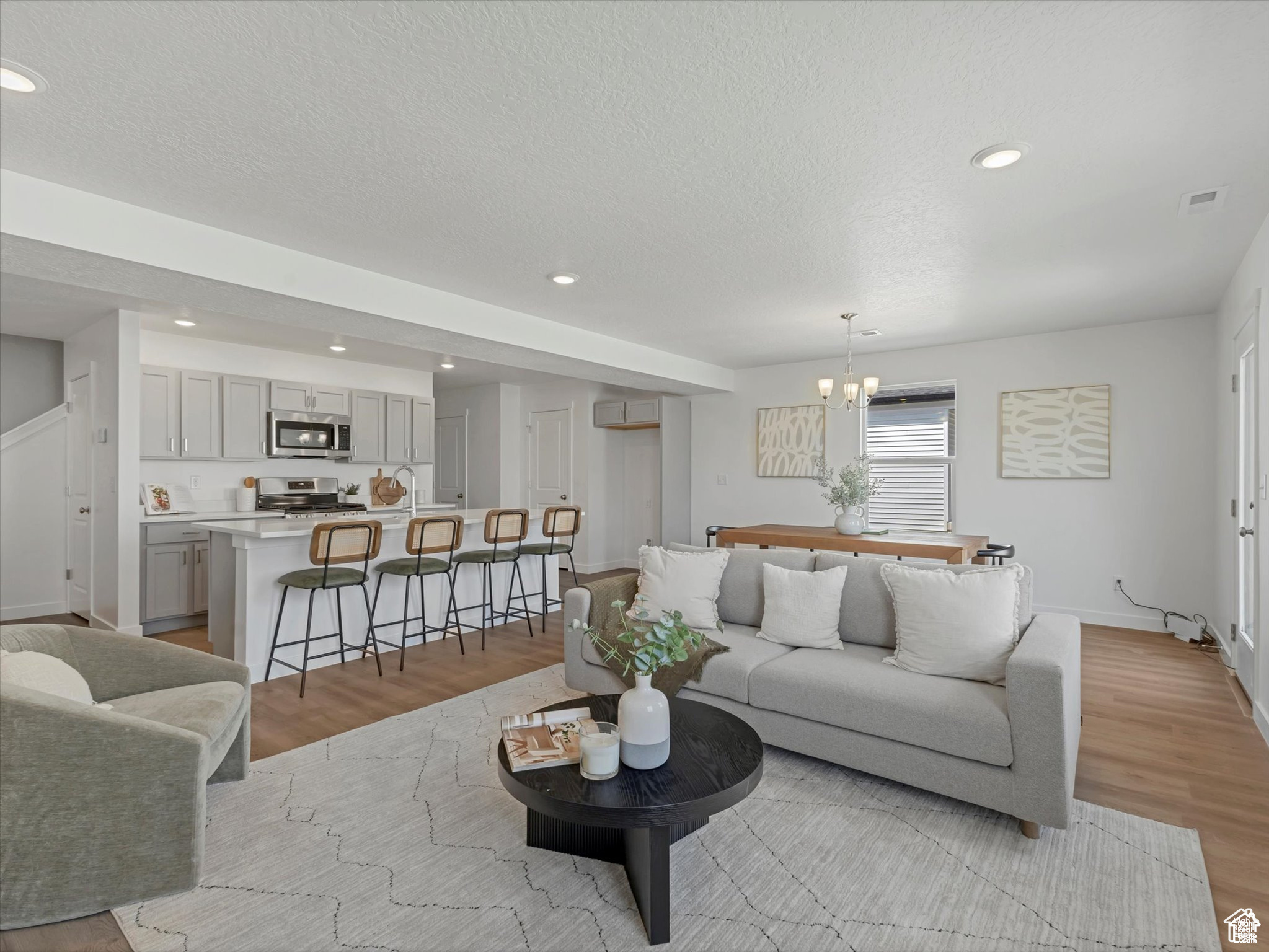 EAGLE POINT - Residential