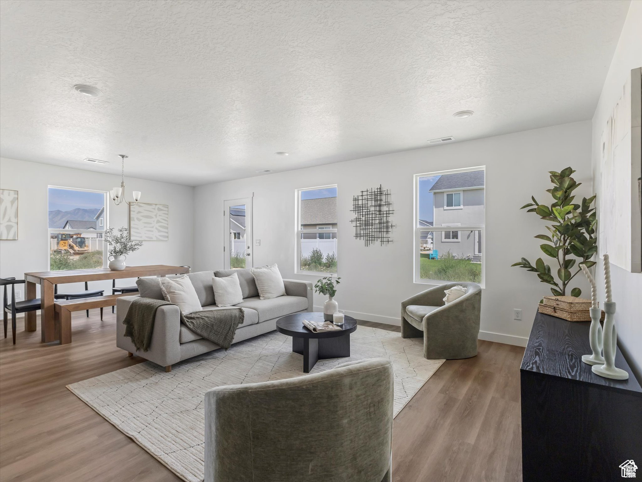 EAGLE POINT - Residential