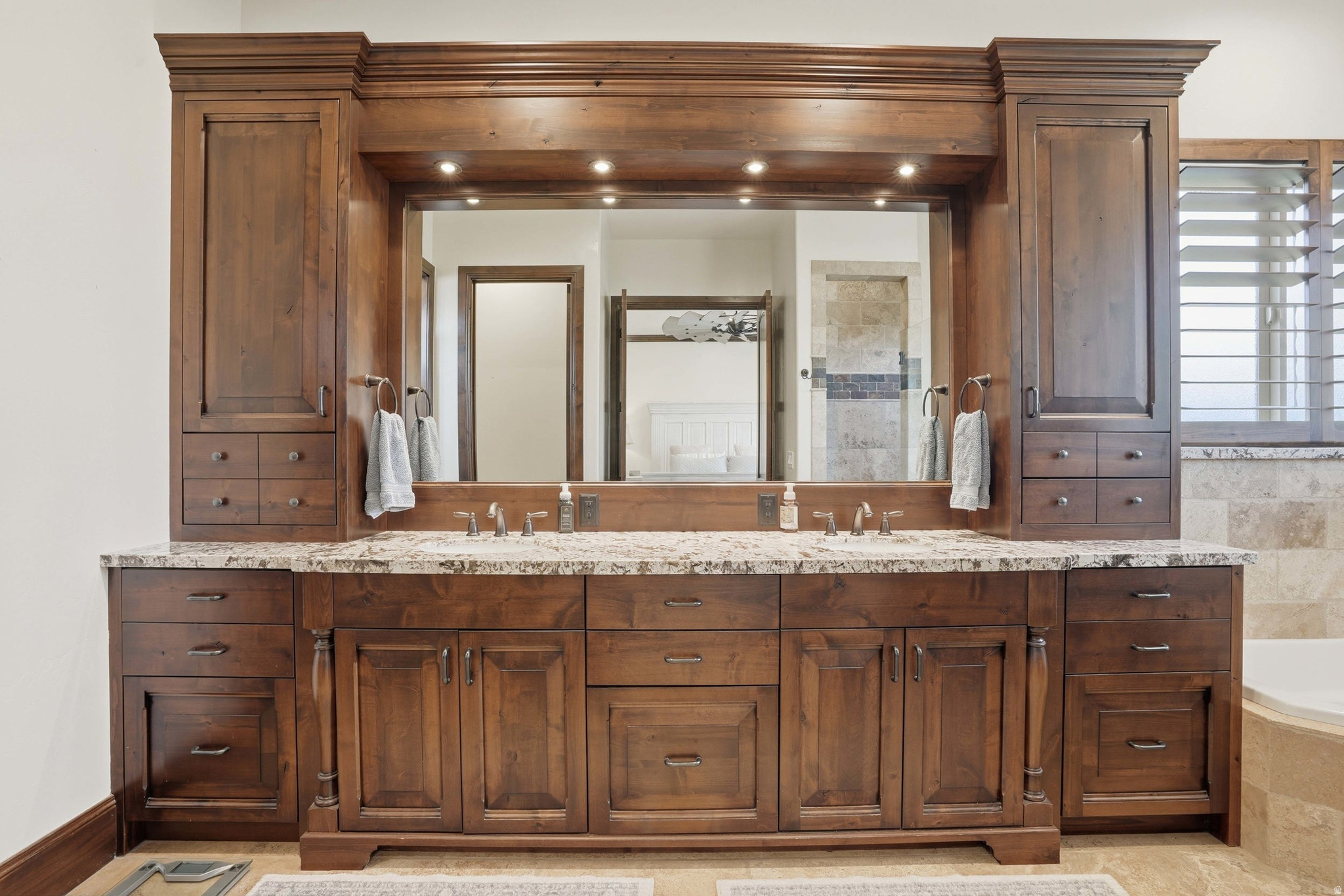 FALLS AT BOULDEN RIDGE - Residential