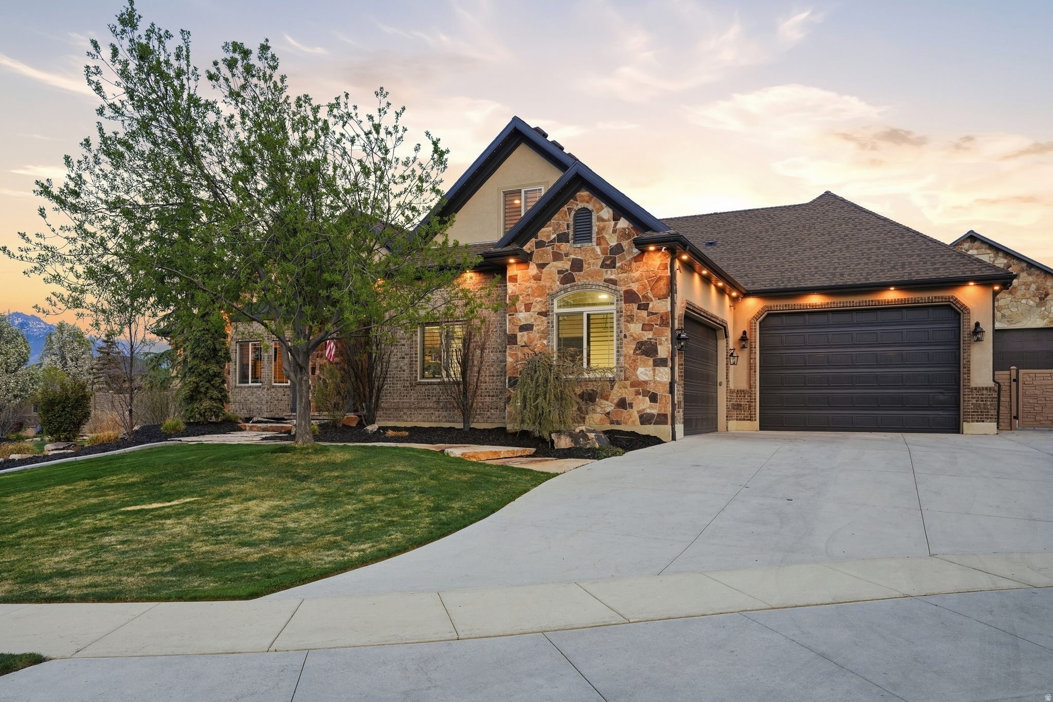 FALLS AT BOULDEN RIDGE - Residential