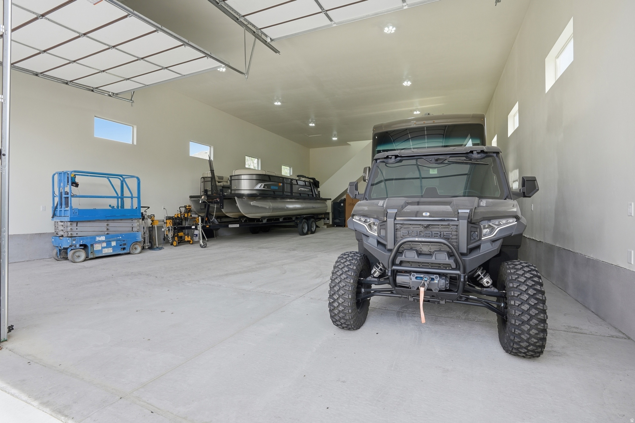 FALLS AT BOULDEN RIDGE - Residential