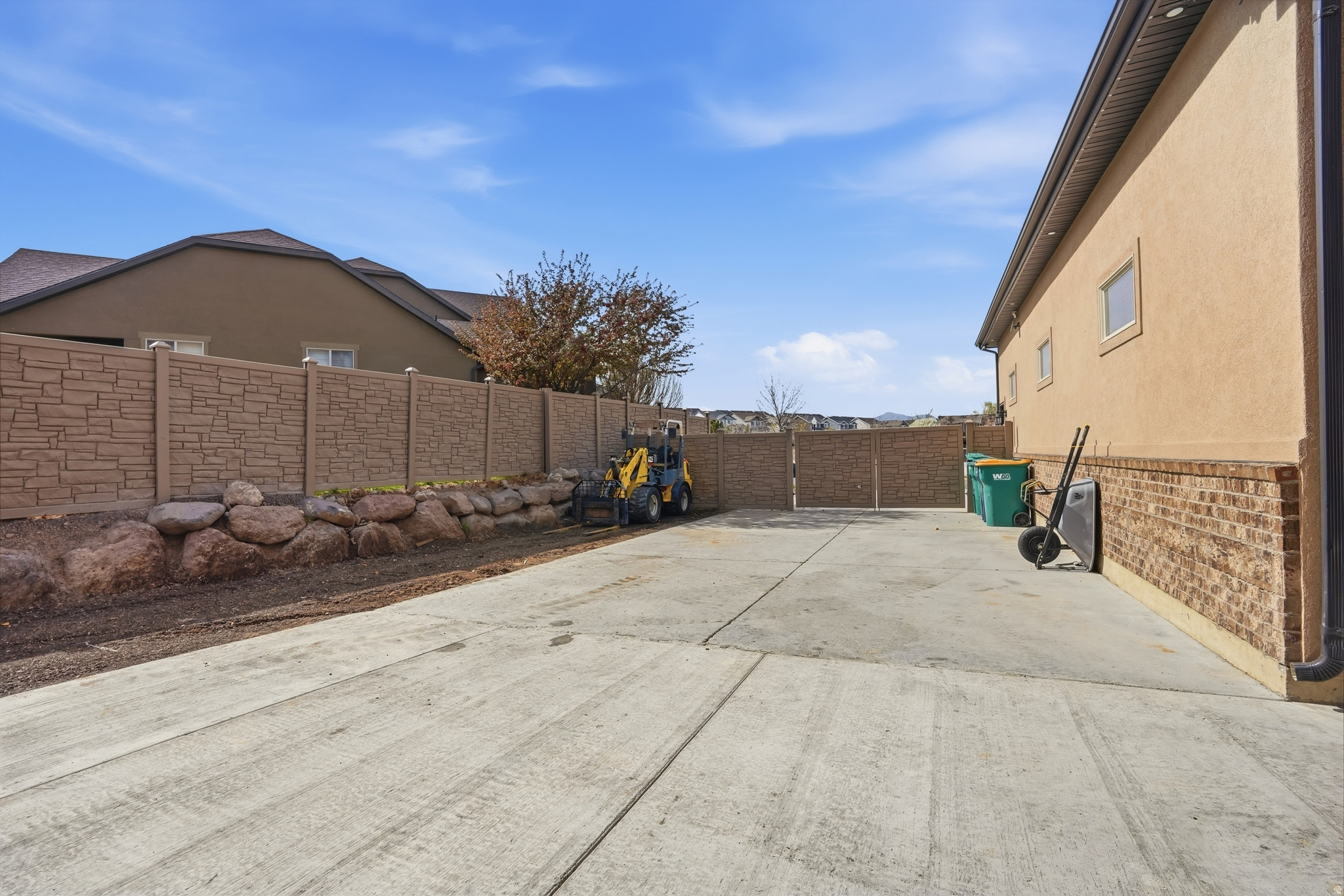 FALLS AT BOULDEN RIDGE - Residential