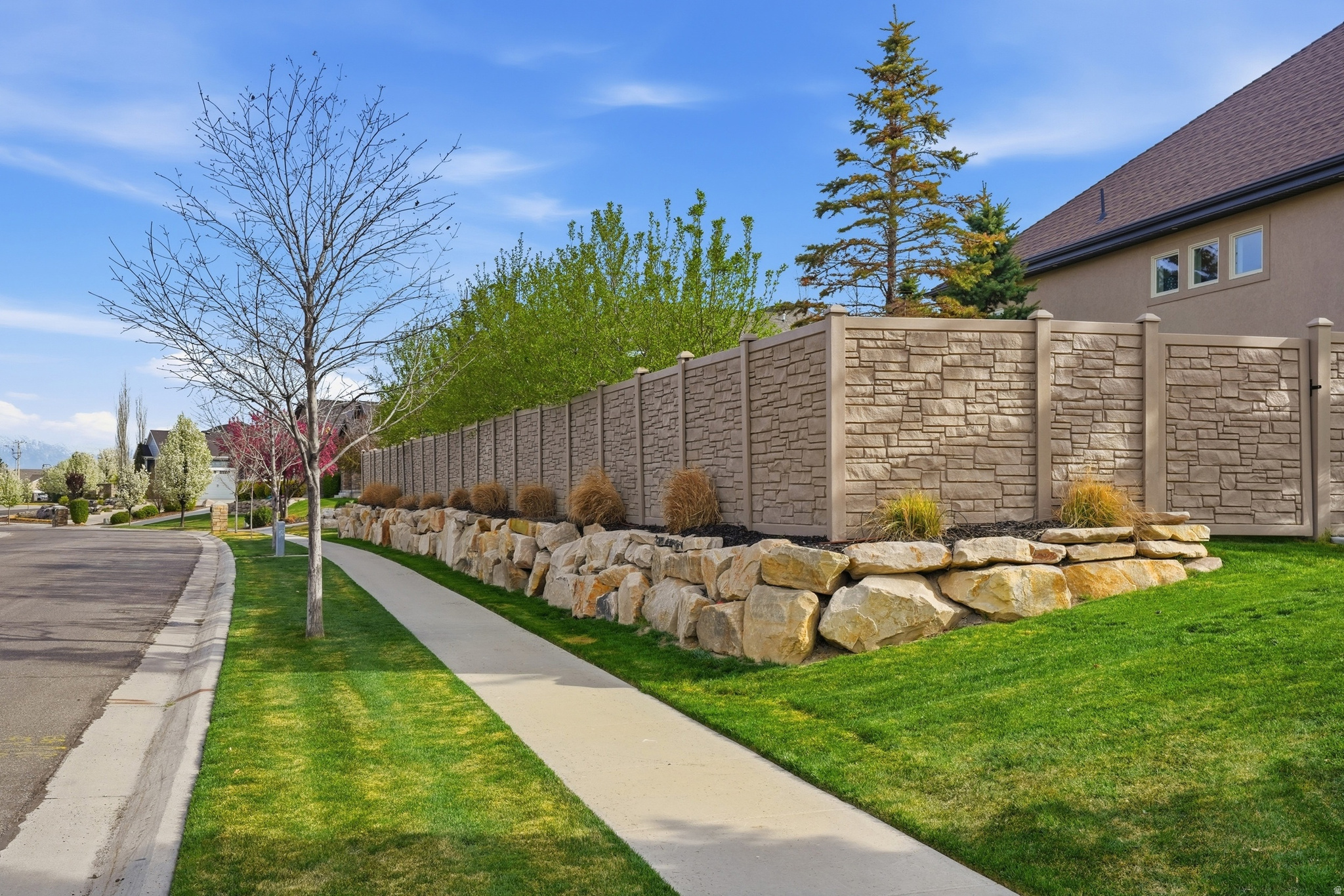 FALLS AT BOULDEN RIDGE - Residential