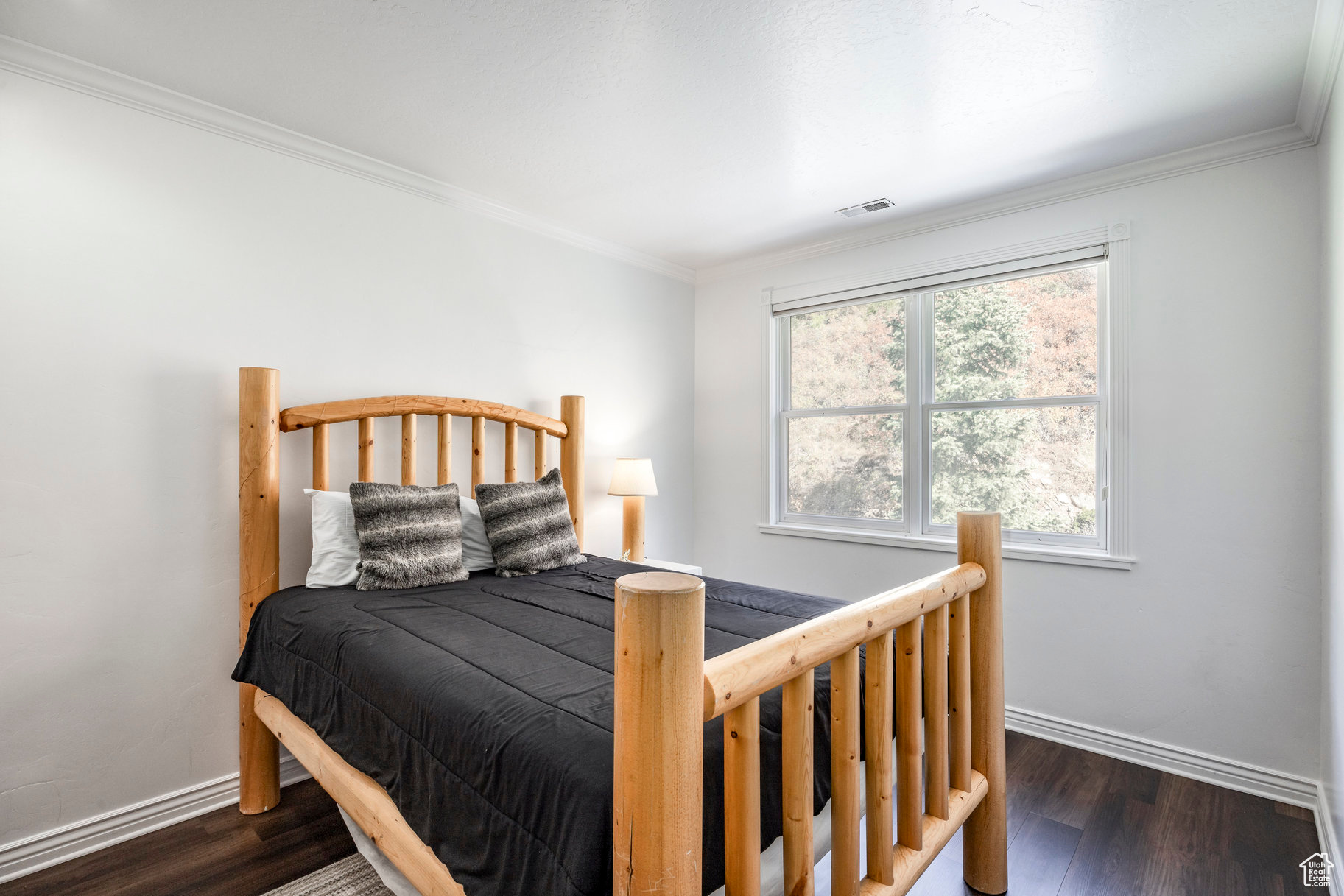 FOUR ACES - Residential