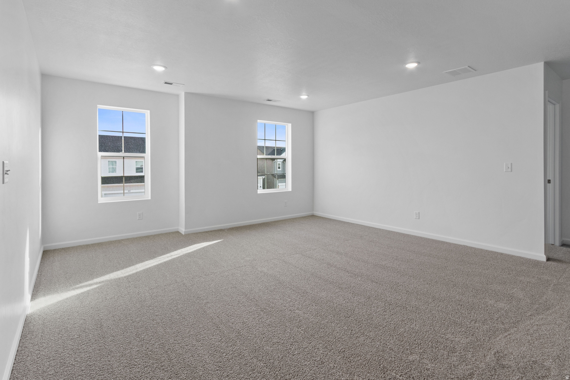 DEER RUN - Residential