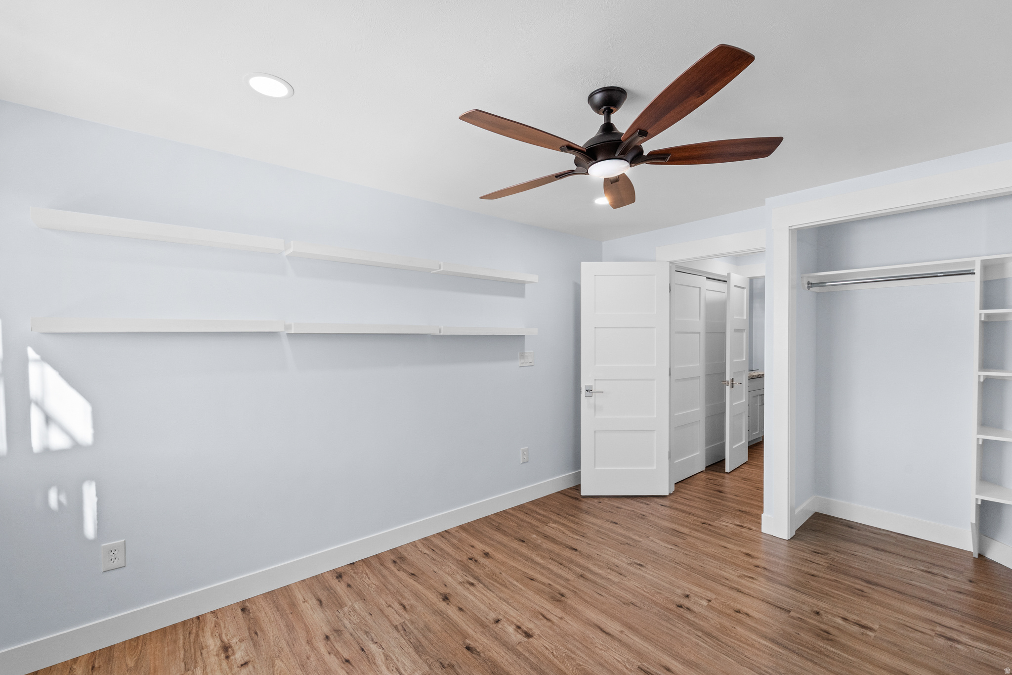 TOWNE PARK CONDOMINUMS PHASE III - Residential