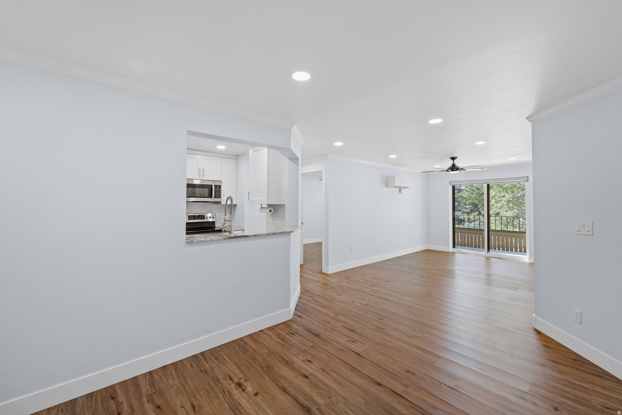 TOWNE PARK CONDOMINUMS PHASE III - Residential