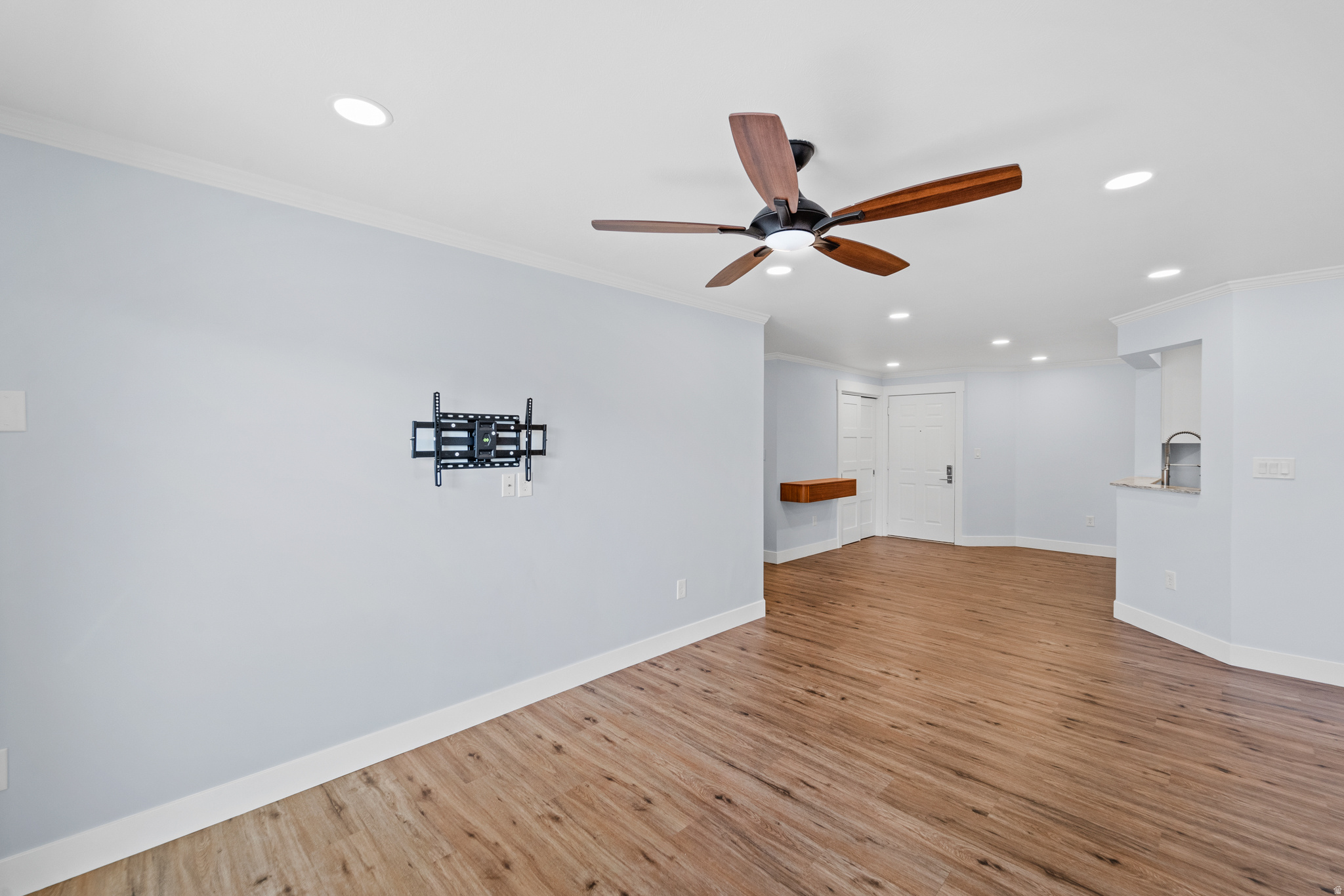 TOWNE PARK CONDOMINUMS PHASE III - Residential