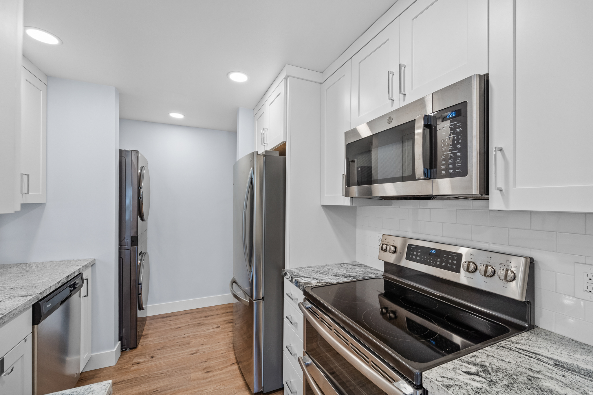 TOWNE PARK CONDOMINUMS PHASE III - Residential