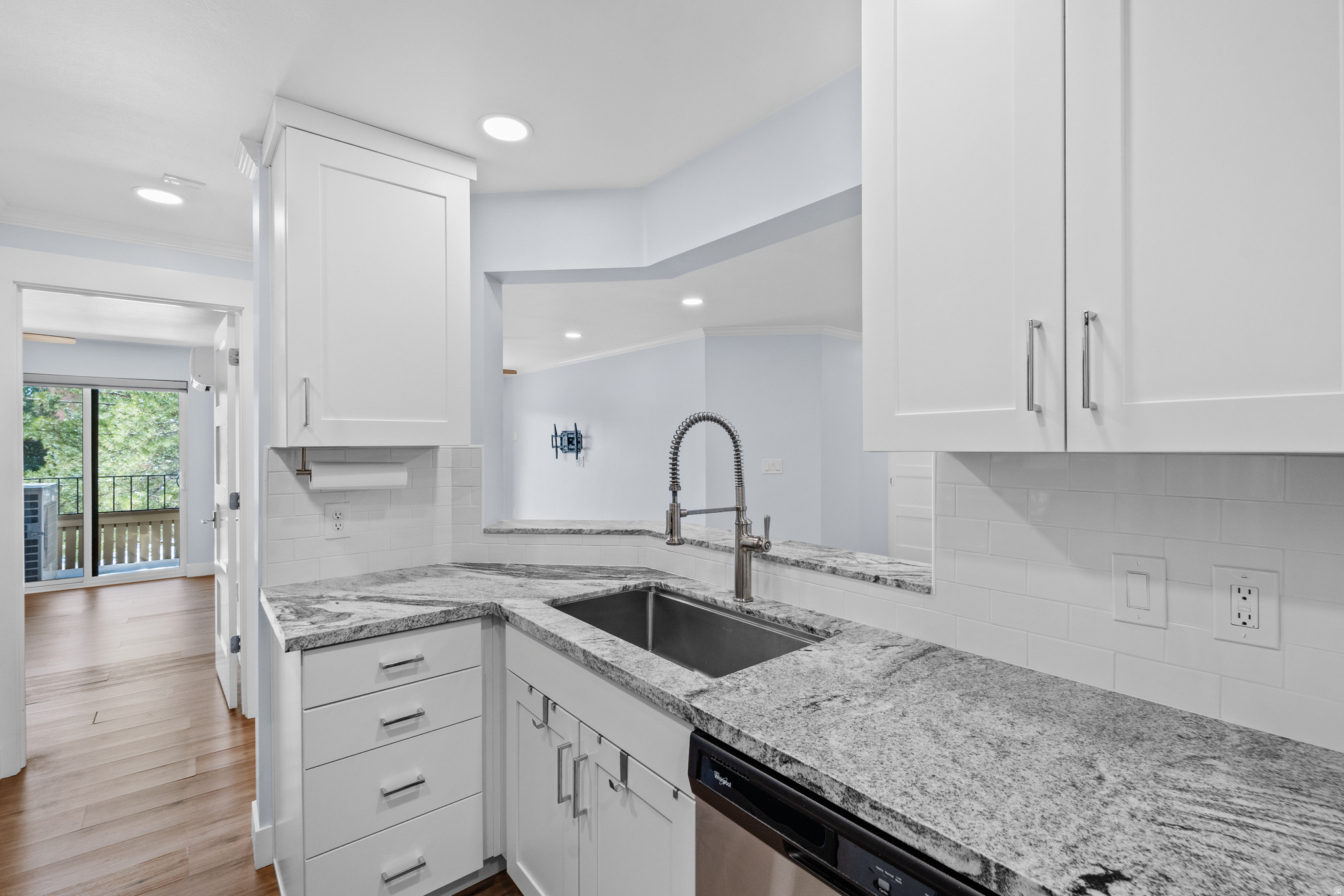 TOWNE PARK CONDOMINUMS PHASE III - Residential