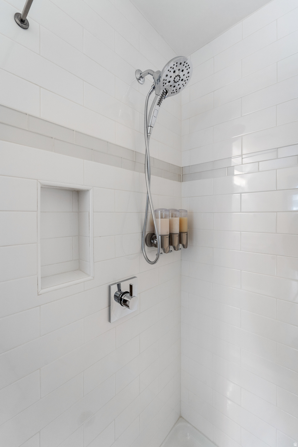 TOWNE PARK CONDOMINUMS PHASE III - Residential