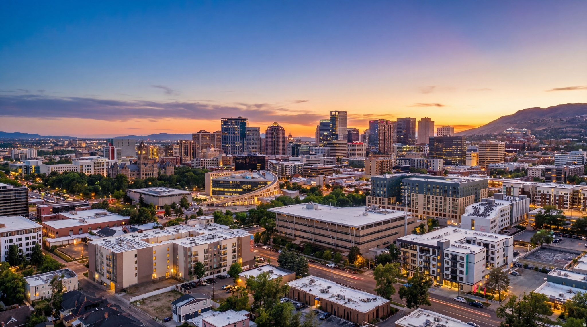 TOWNE PARK CONDOMINUMS PHASE III - Residential