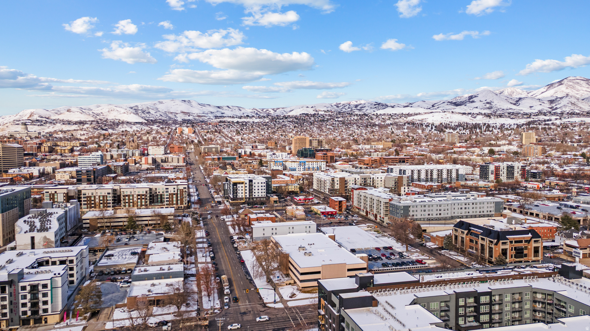TOWNE PARK CONDOMINUMS PHASE III - Residential