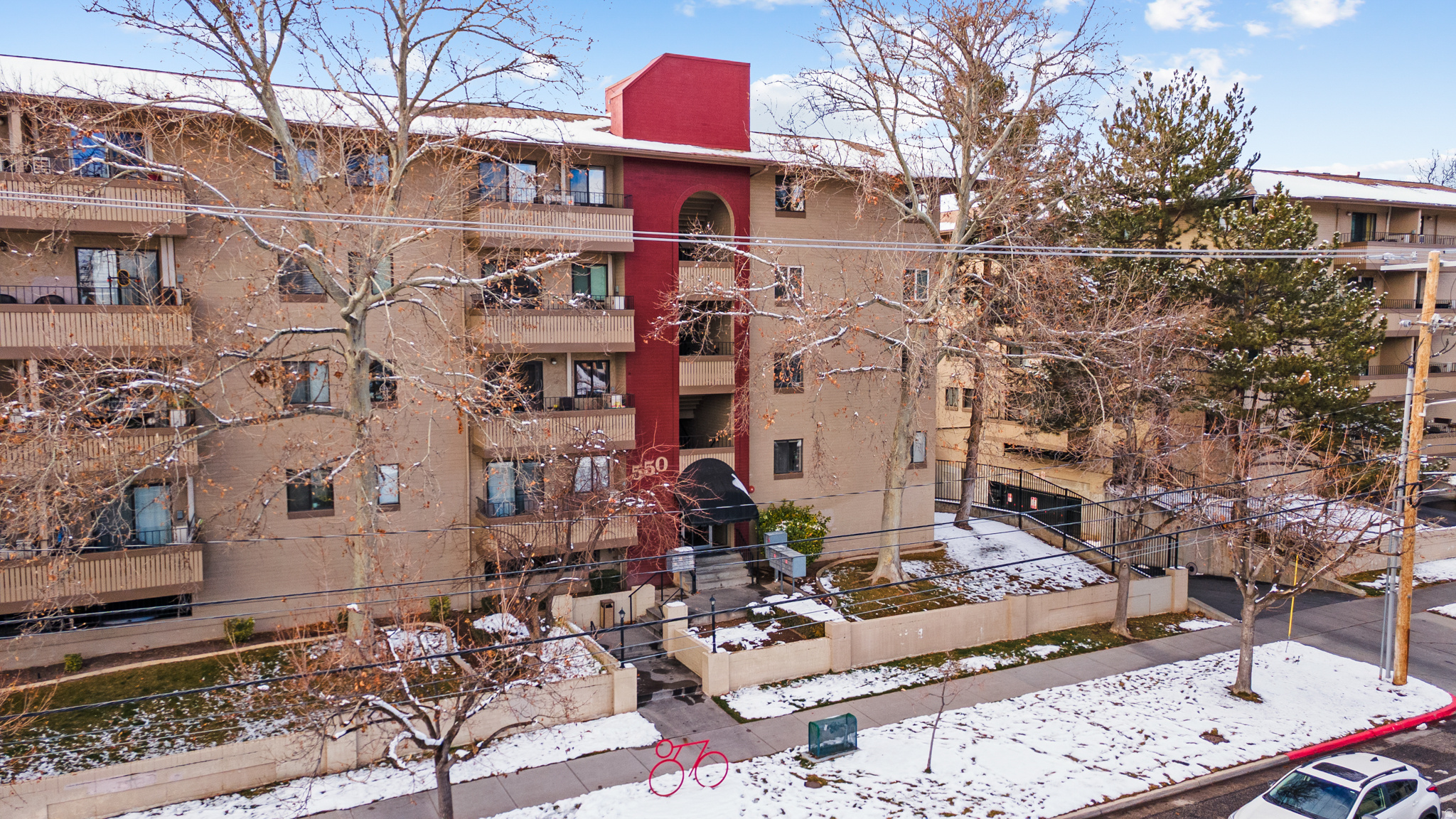 TOWNE PARK CONDOMINUMS PHASE III - Residential