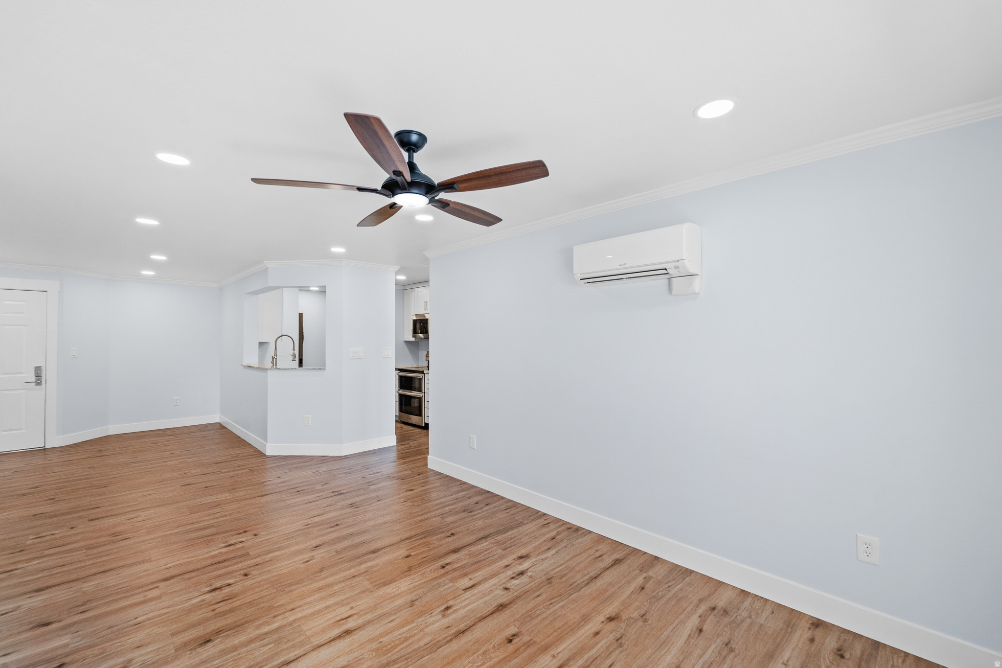 TOWNE PARK CONDOMINUMS PHASE III - Residential