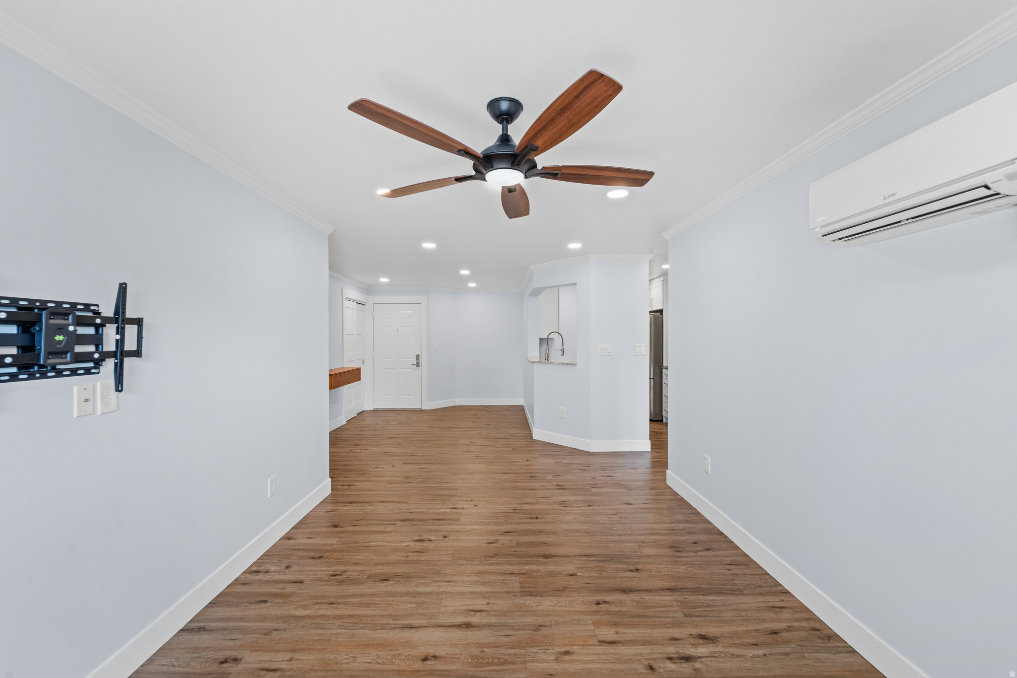 TOWNE PARK CONDOMINUMS PHASE III - Residential