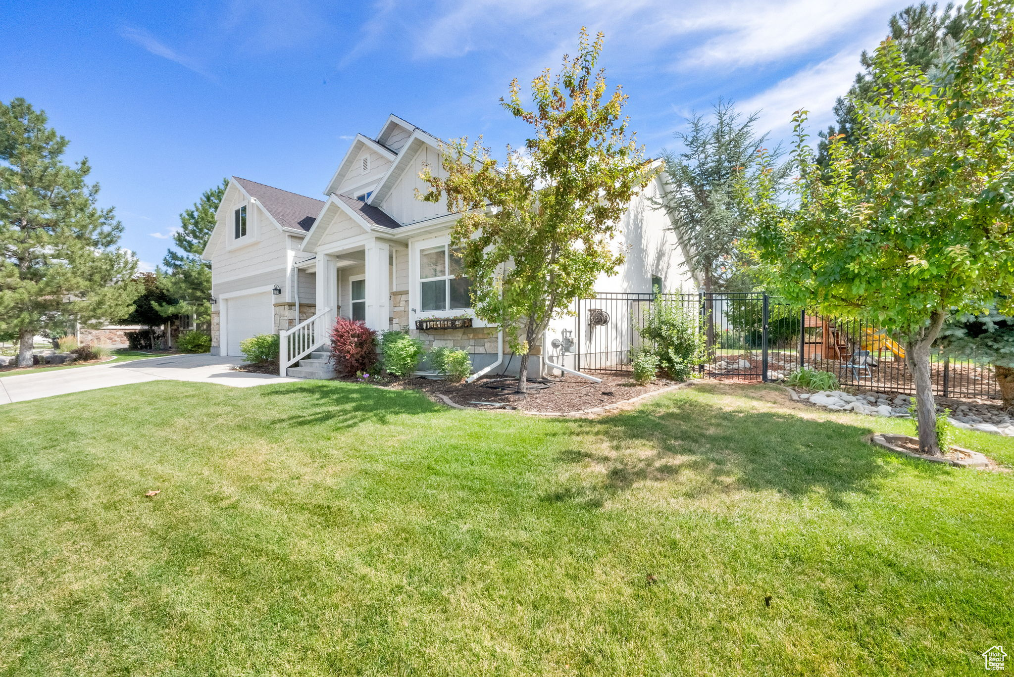 BOULDER SPRINGS - Residential