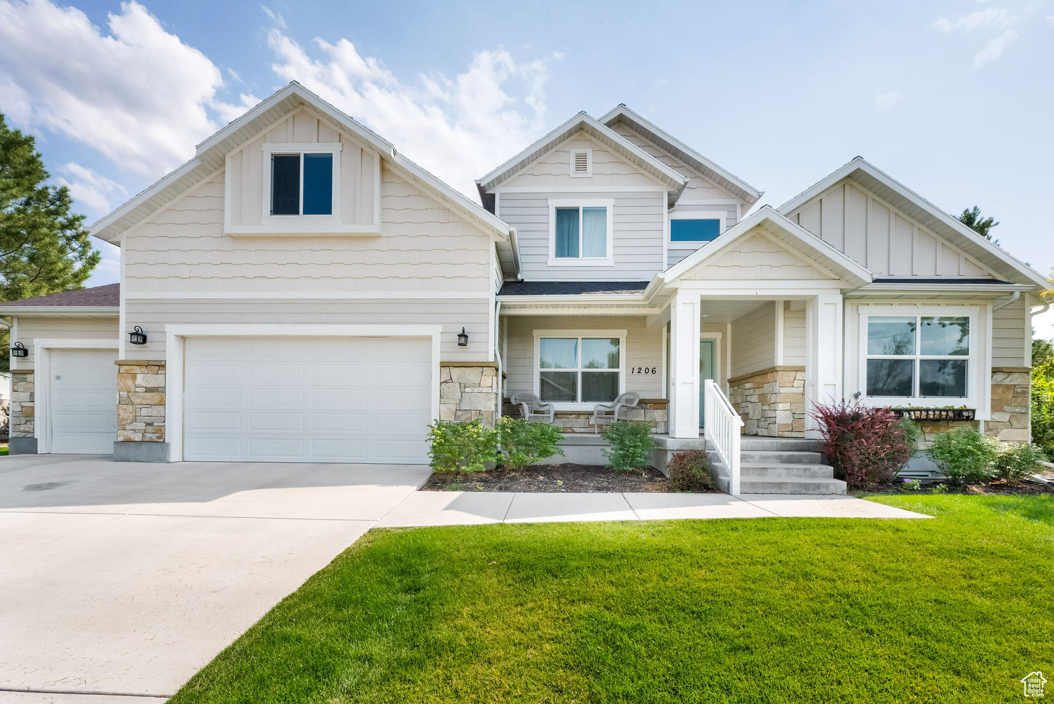 BOULDER SPRINGS - Residential