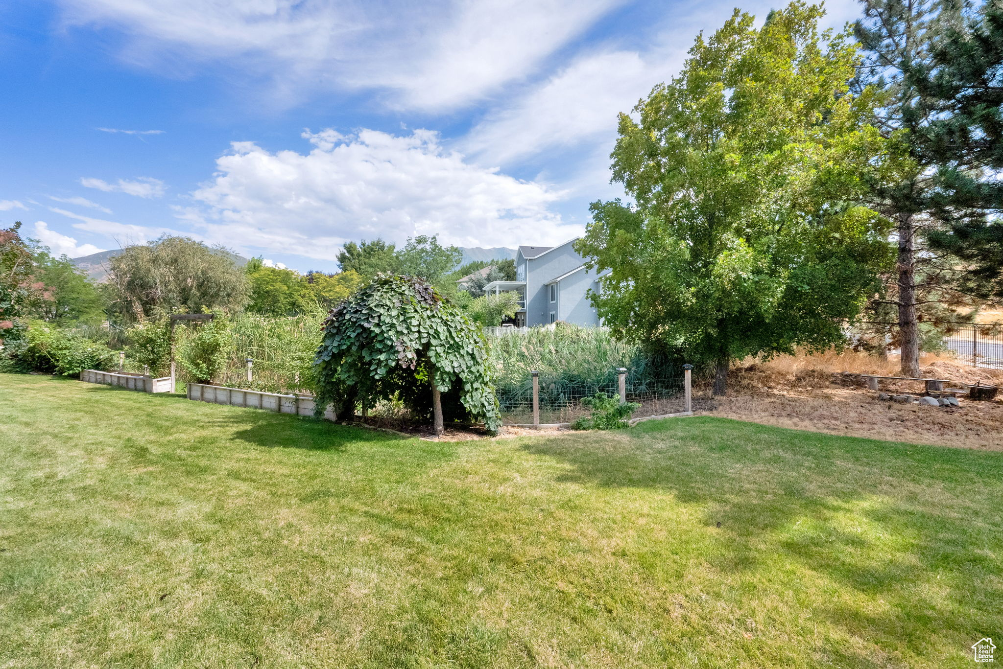 BOULDER SPRINGS - Residential