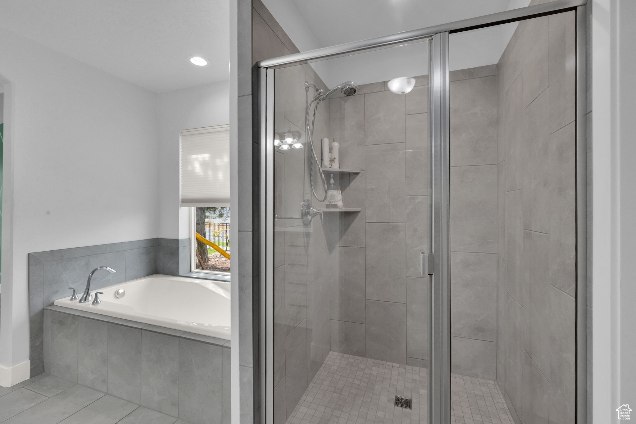 BOULDER SPRINGS - Residential