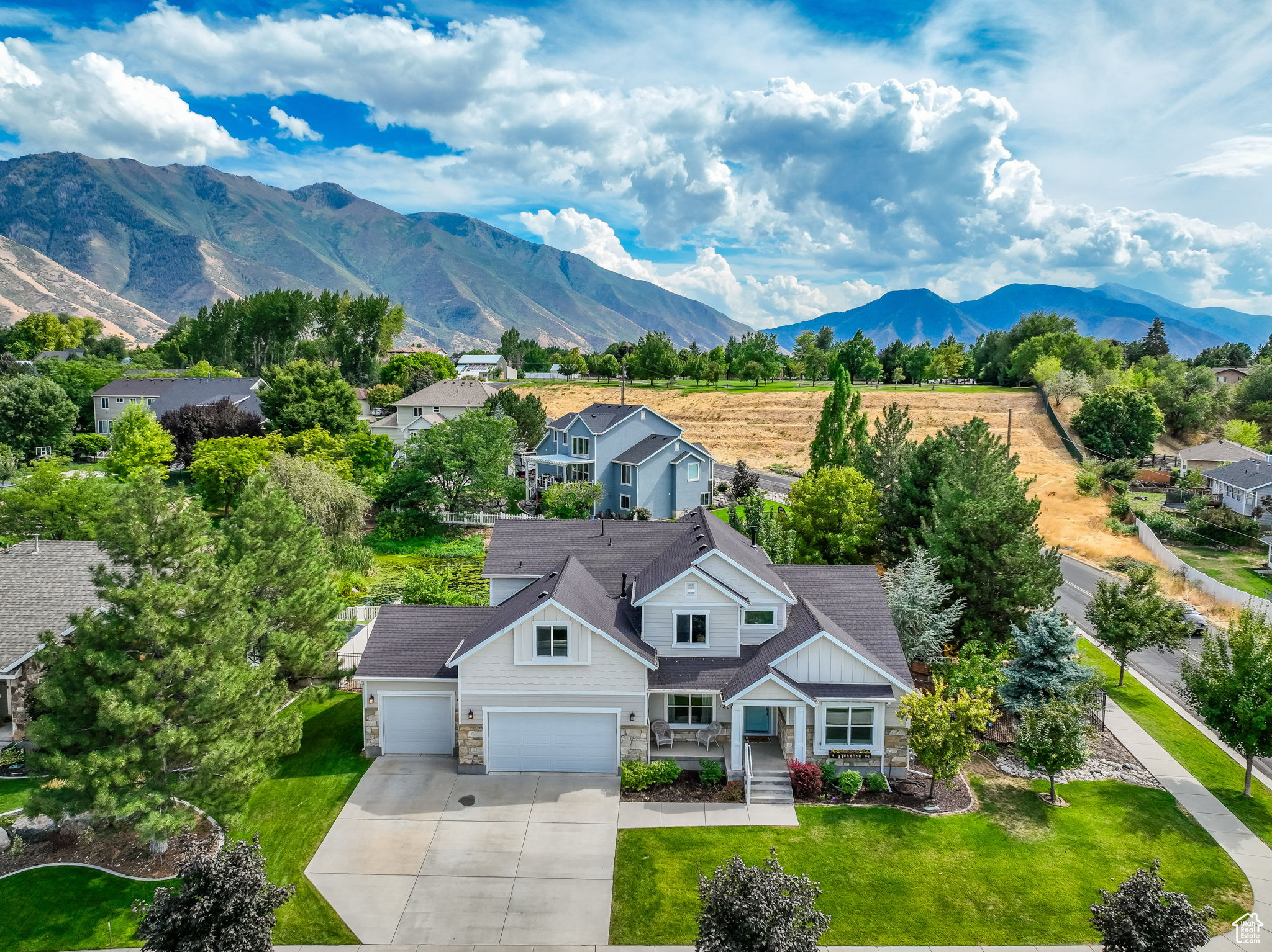 BOULDER SPRINGS - Residential