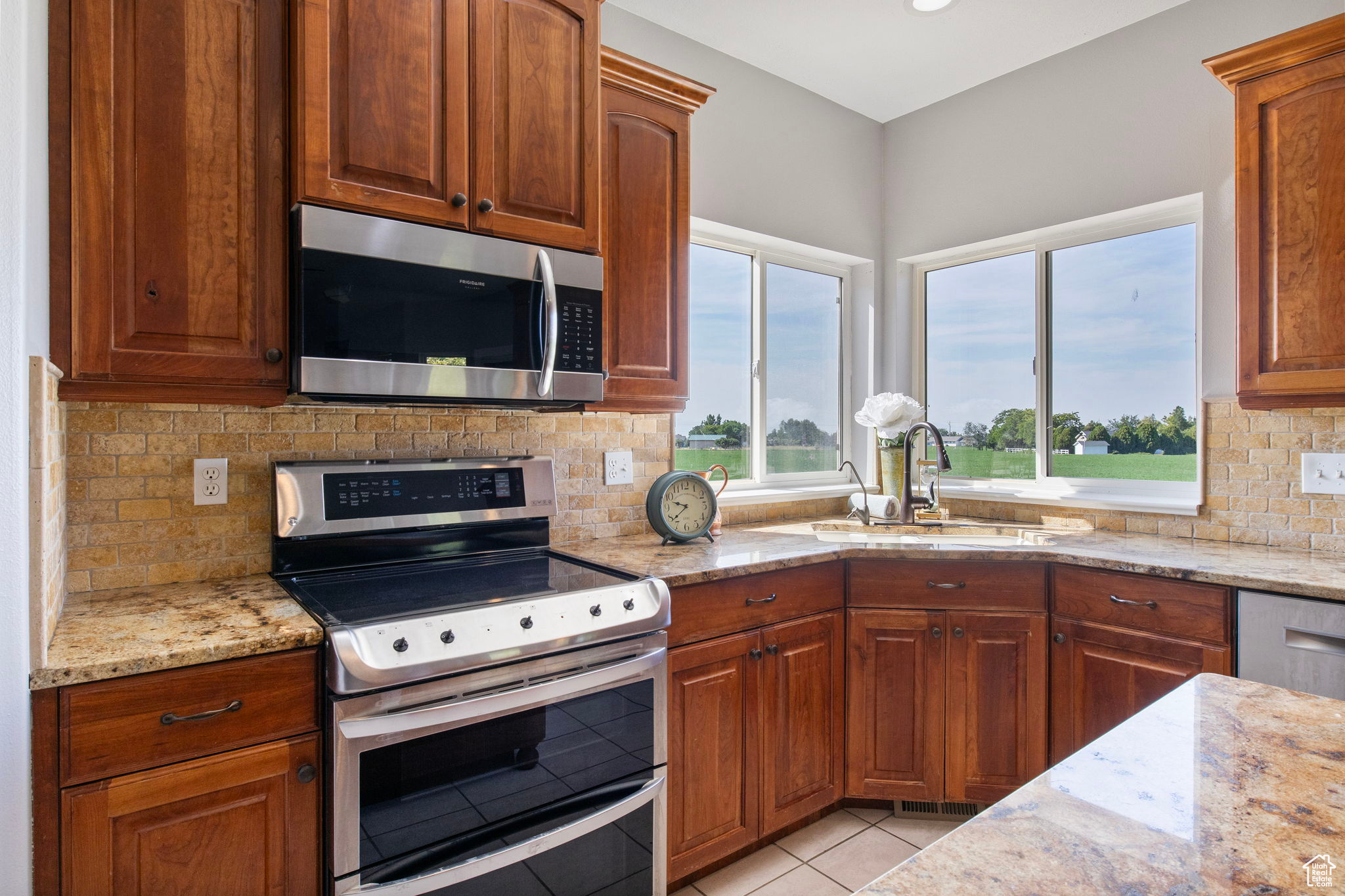 TIMPANOGOS ESTATES - Residential