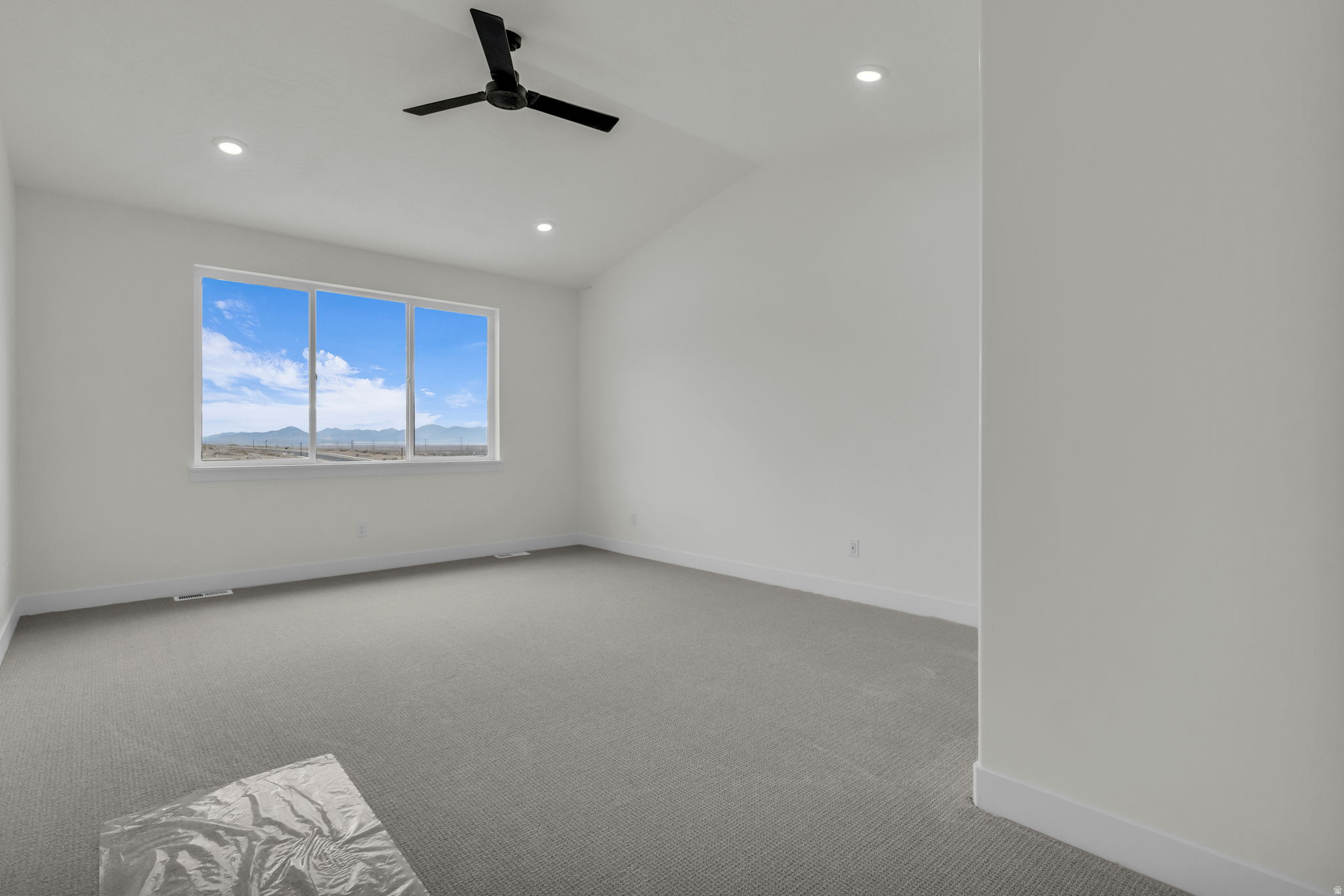 SCARLET RIDGE - Residential