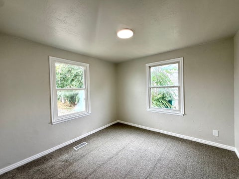 Tiny photo for 152 S 400 E, Clearfield, UT 84015 (MLS # 2182554)