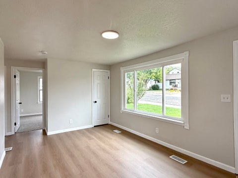 Tiny photo for 152 S 400 E, Clearfield, UT 84015 (MLS # 2182554)