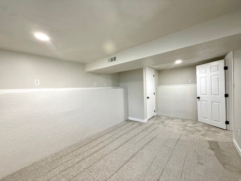 Tiny photo for 152 S 400 E, Clearfield, UT 84015 (MLS # 2182554)