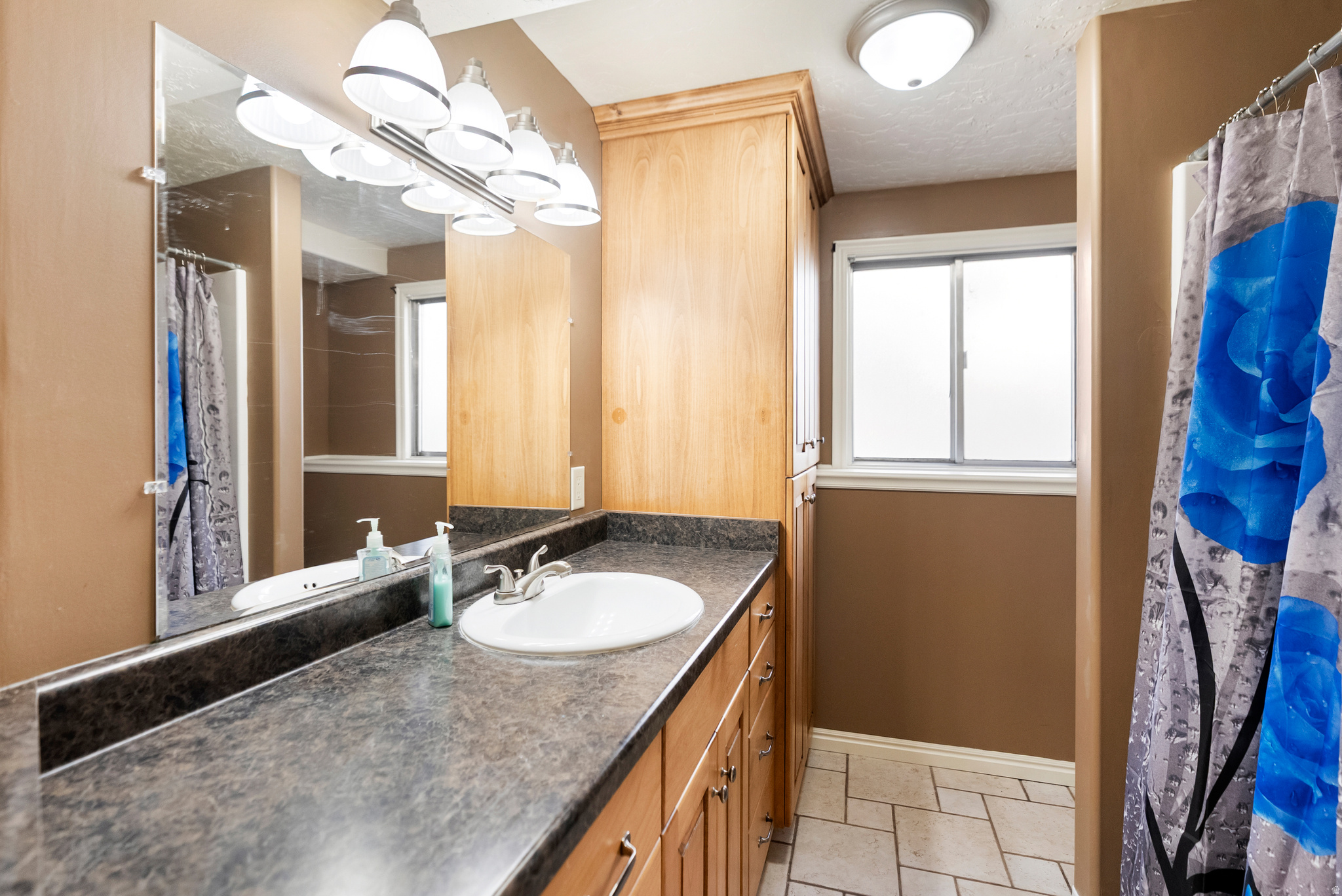 WILLOW WEST - Residential