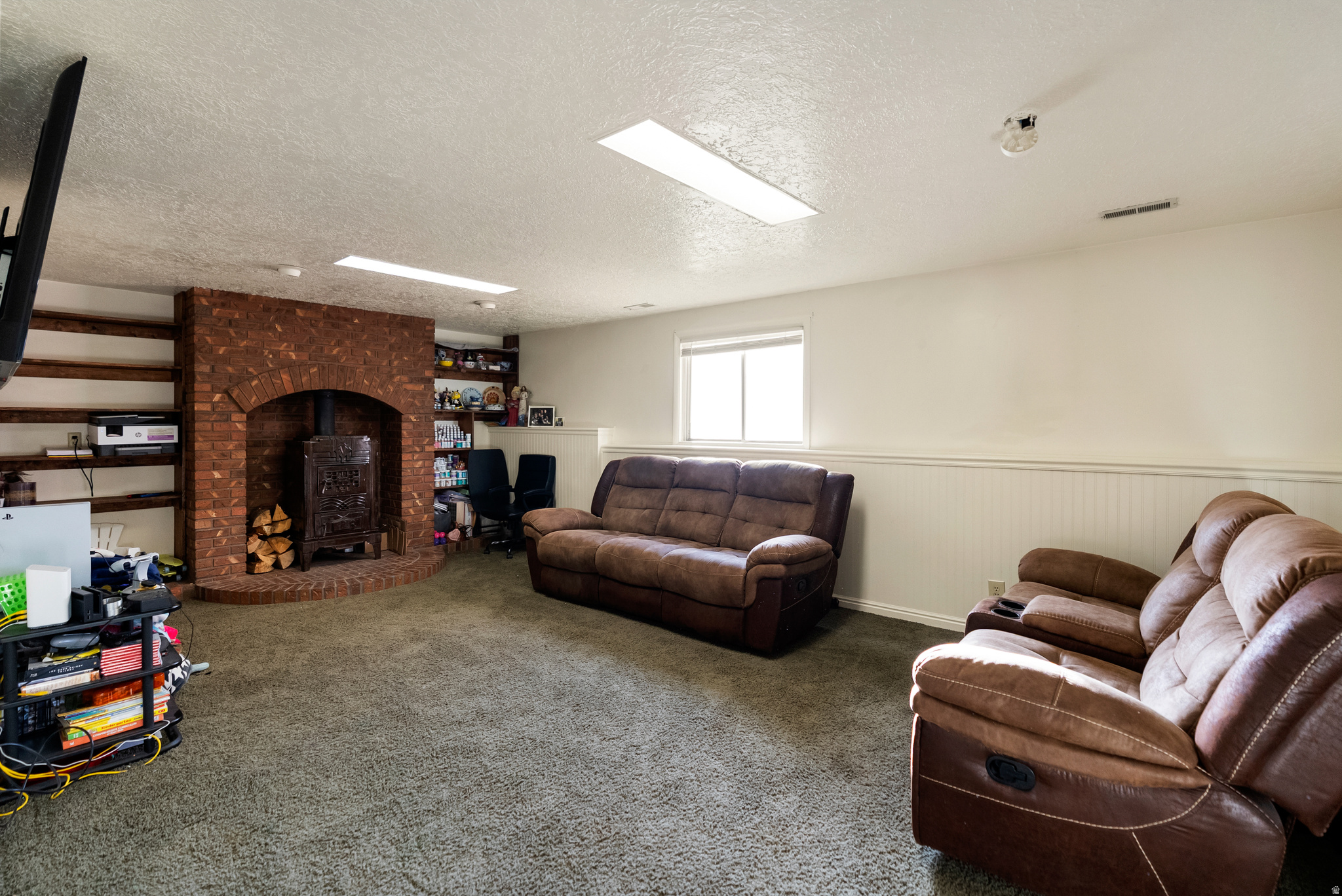 WILLOW WEST - Residential