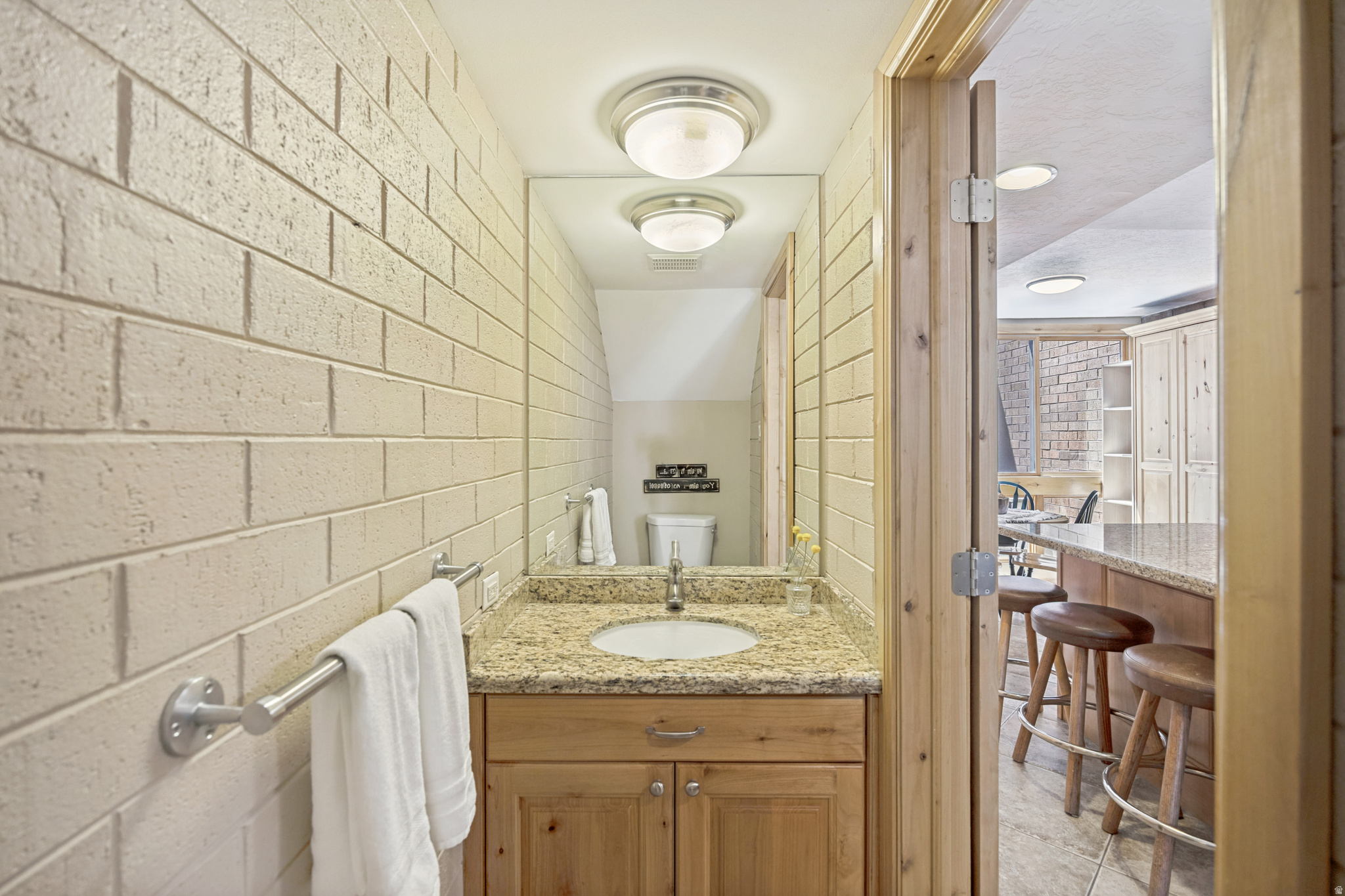 PARK AVENUE CONDOMINIUMS - Residential