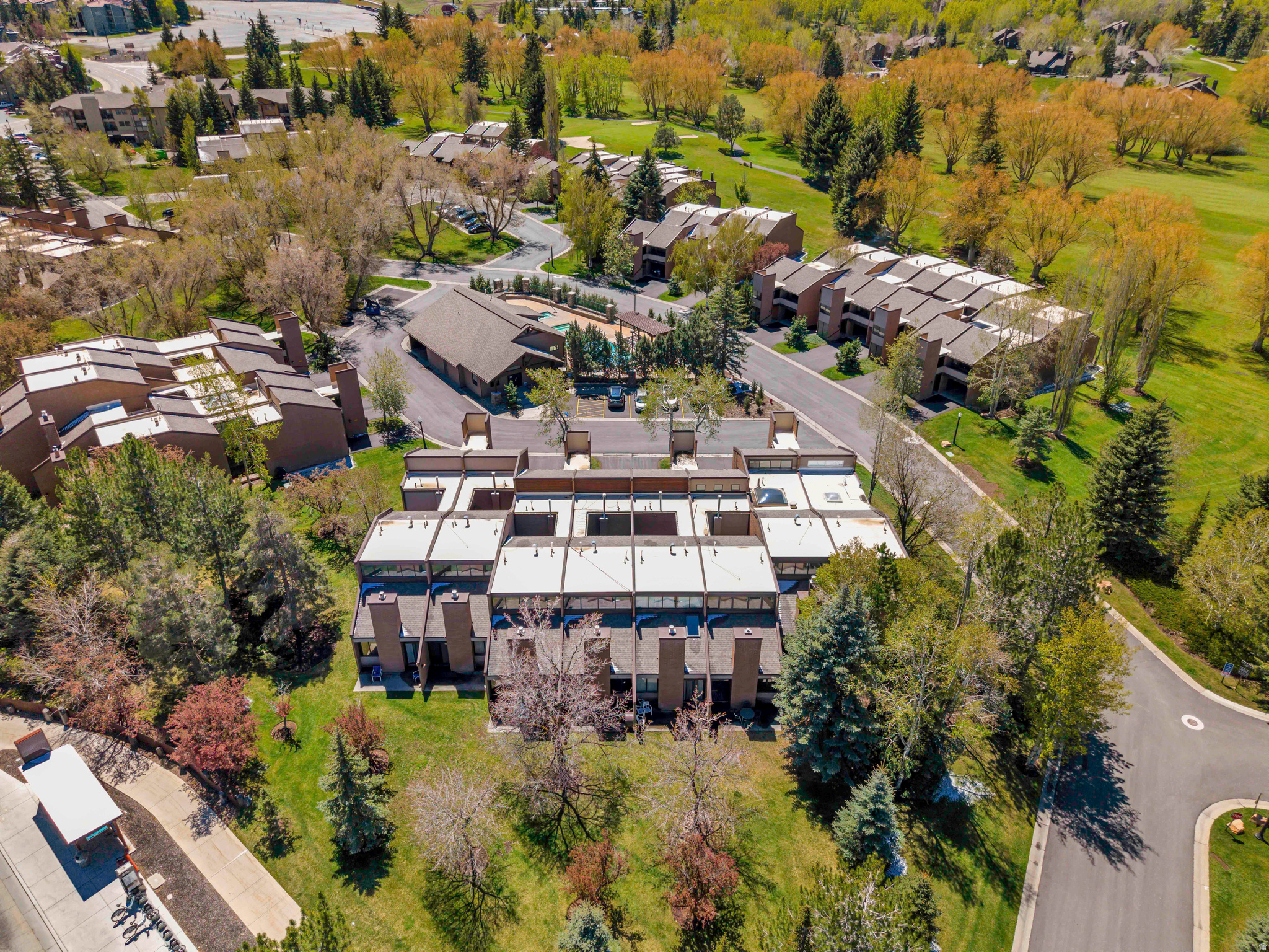 PARK AVENUE CONDOMINIUMS - Residential