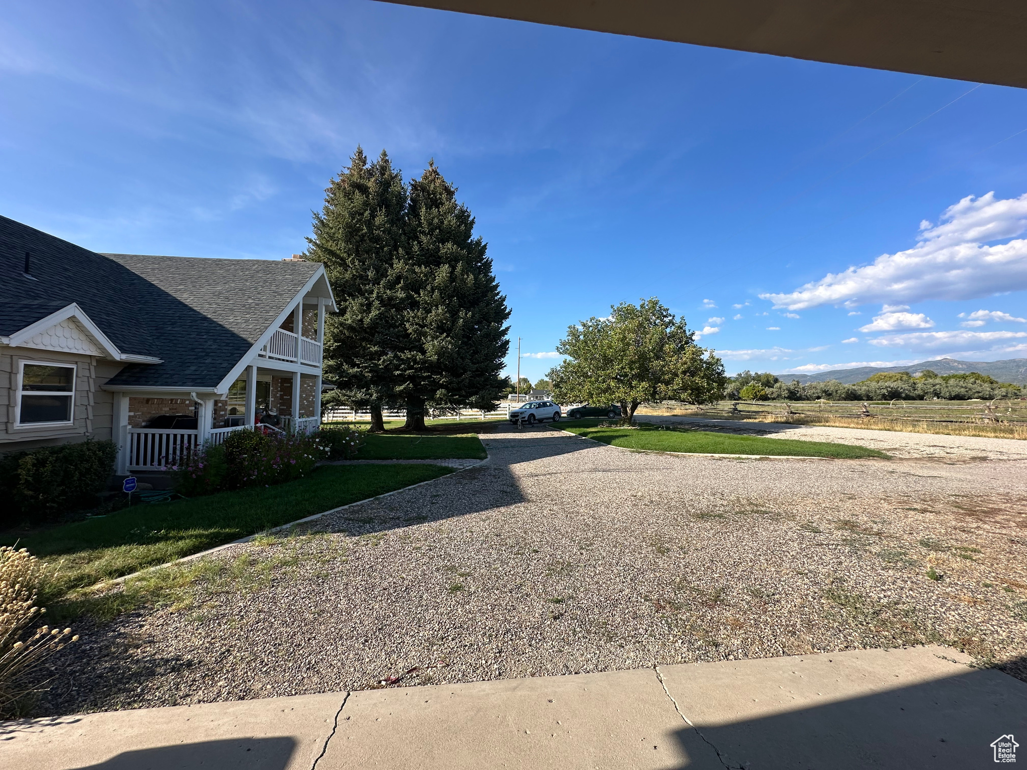 OAKER HILLS - Residential
