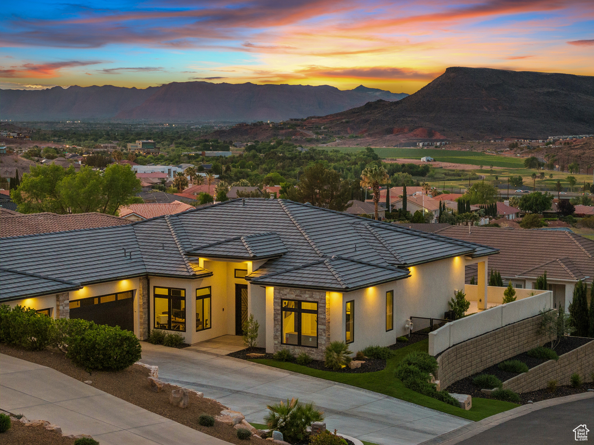 2252 S Fairway Hills Dr, Saint George, Utah image 3