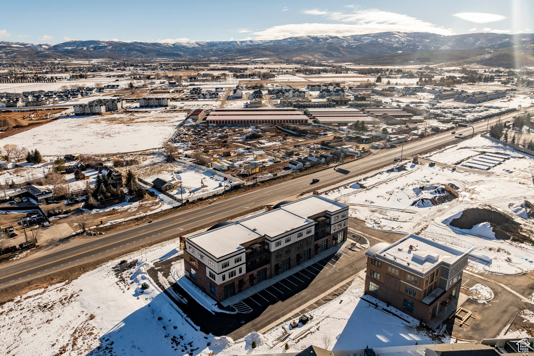 MOUNTAIN VIEW COMMON - Residential