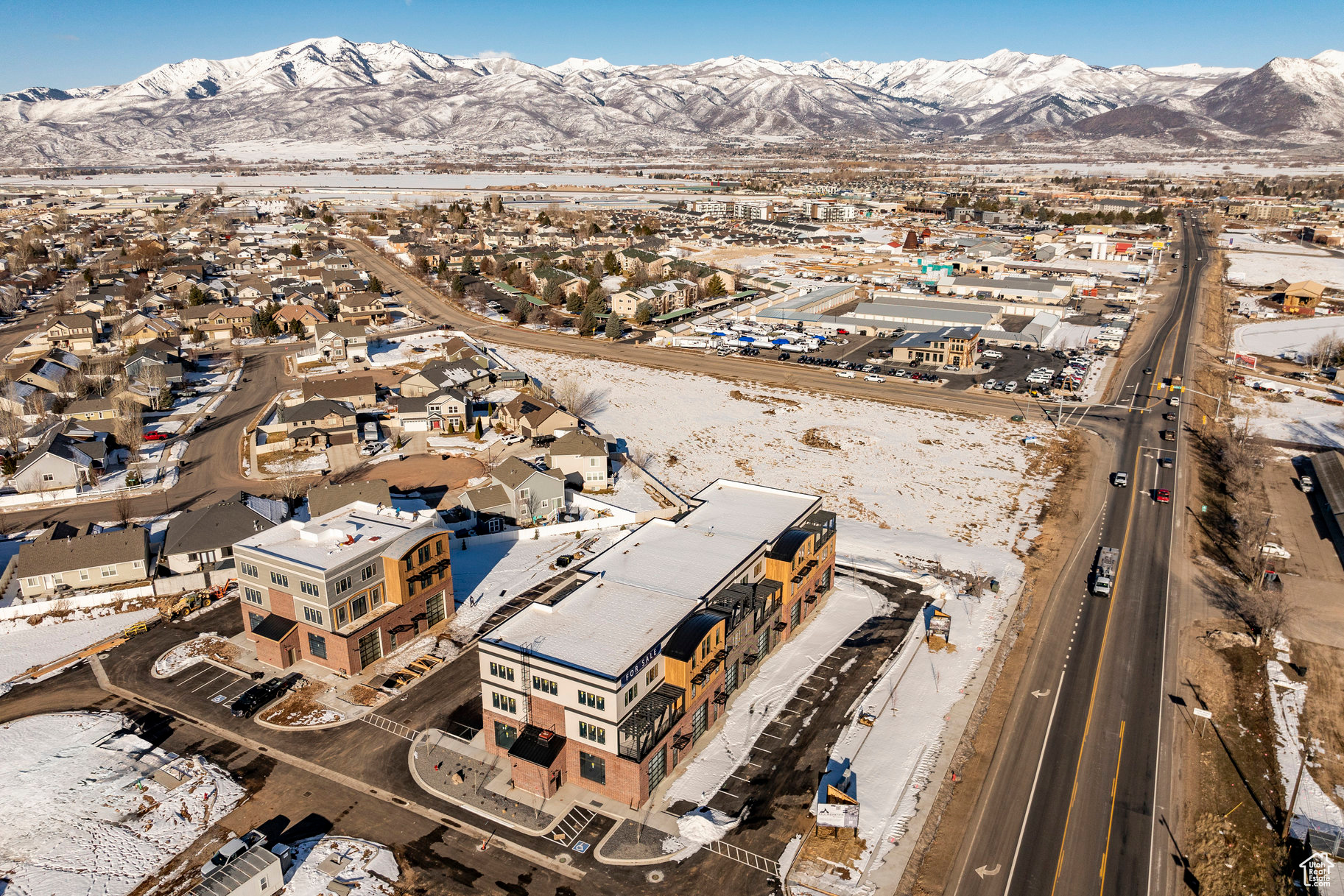 MOUNTAIN VIEW COMMON - Residential